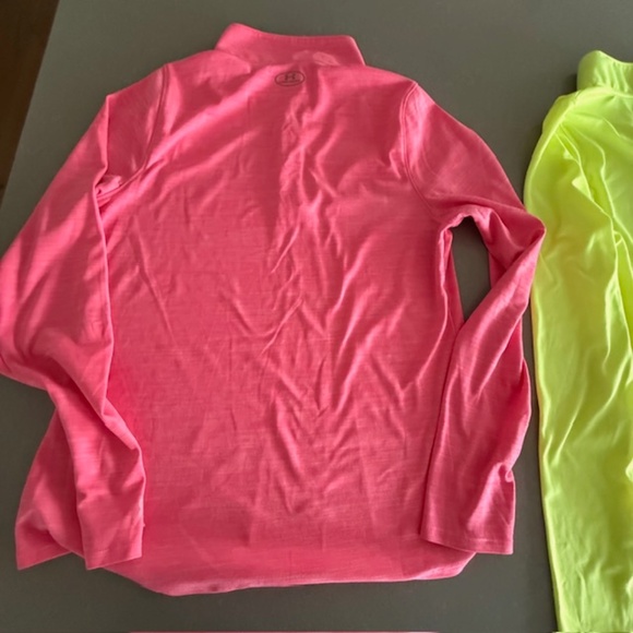 2 Women's Under Armour Loose Fit Heat Gear 1/4 Zip Long Sleeve Pullover Large - Picture 9 of 10